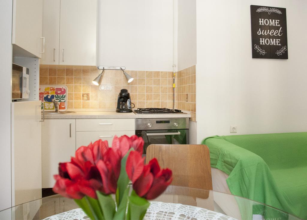 Carolyn Apartman In The Old City Apartment Будапеща Екстериор снимка