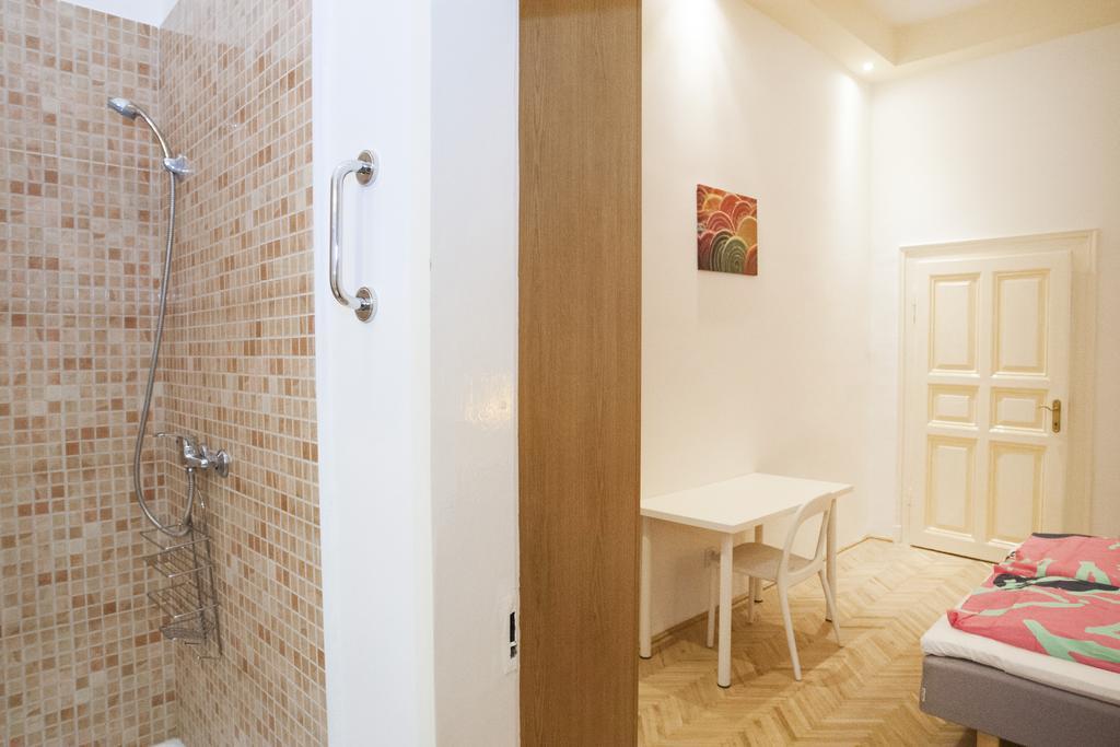 Carolyn Apartman In The Old City Apartment Будапеща Екстериор снимка